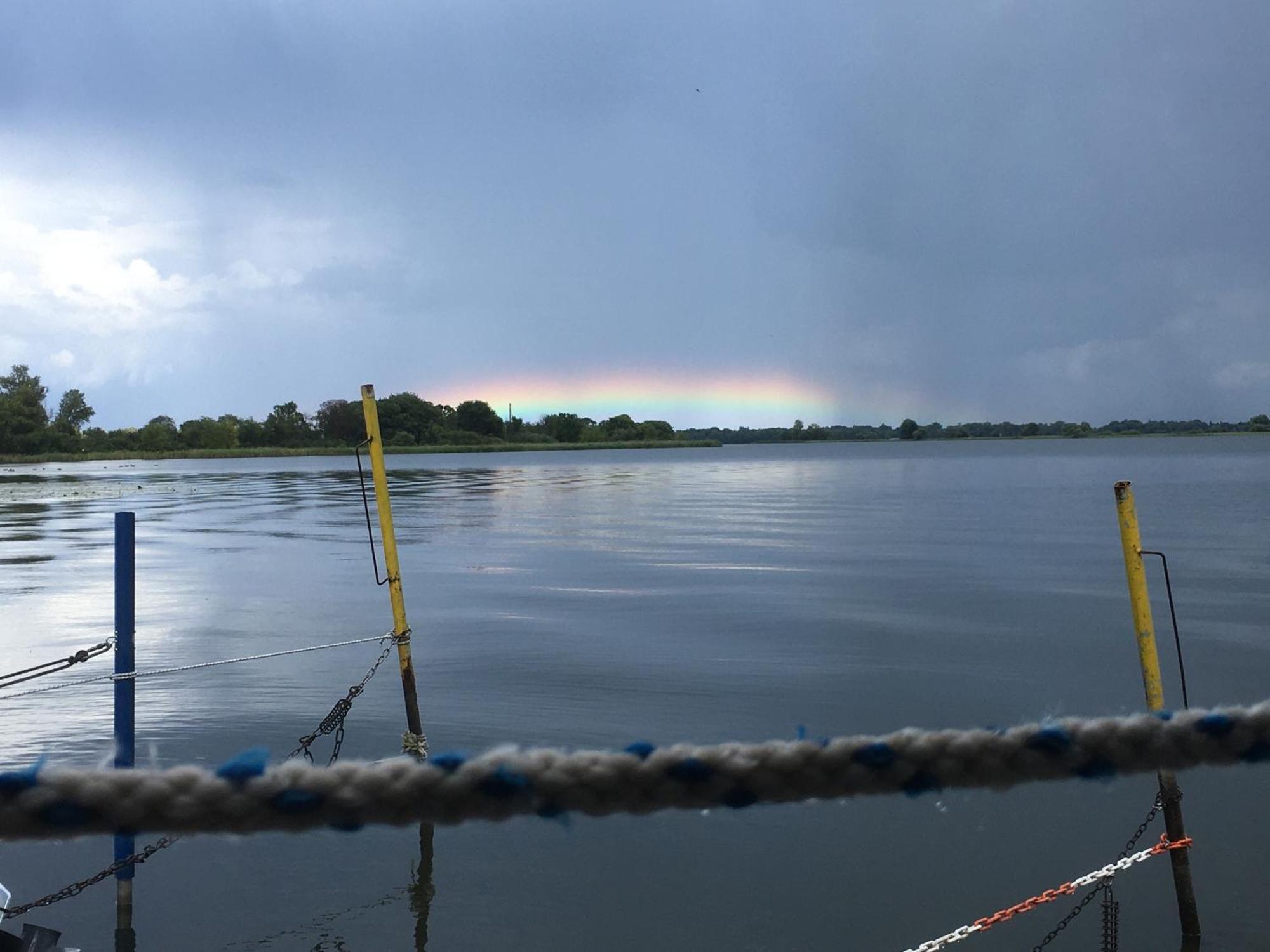 Das Naturfloss - Biberspur Brandenburg  Exteriör bild